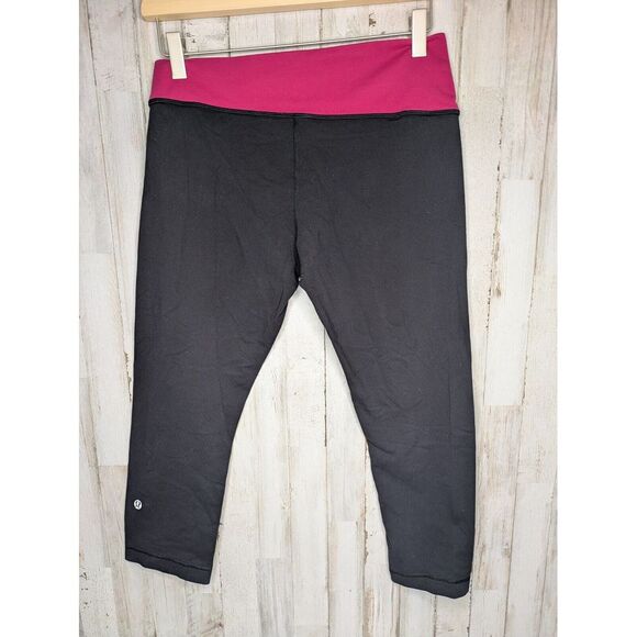 Lululemon Leggings Womens Size 8 Black Pink‎ Astro Cropped 21" - Picture 1 of 7